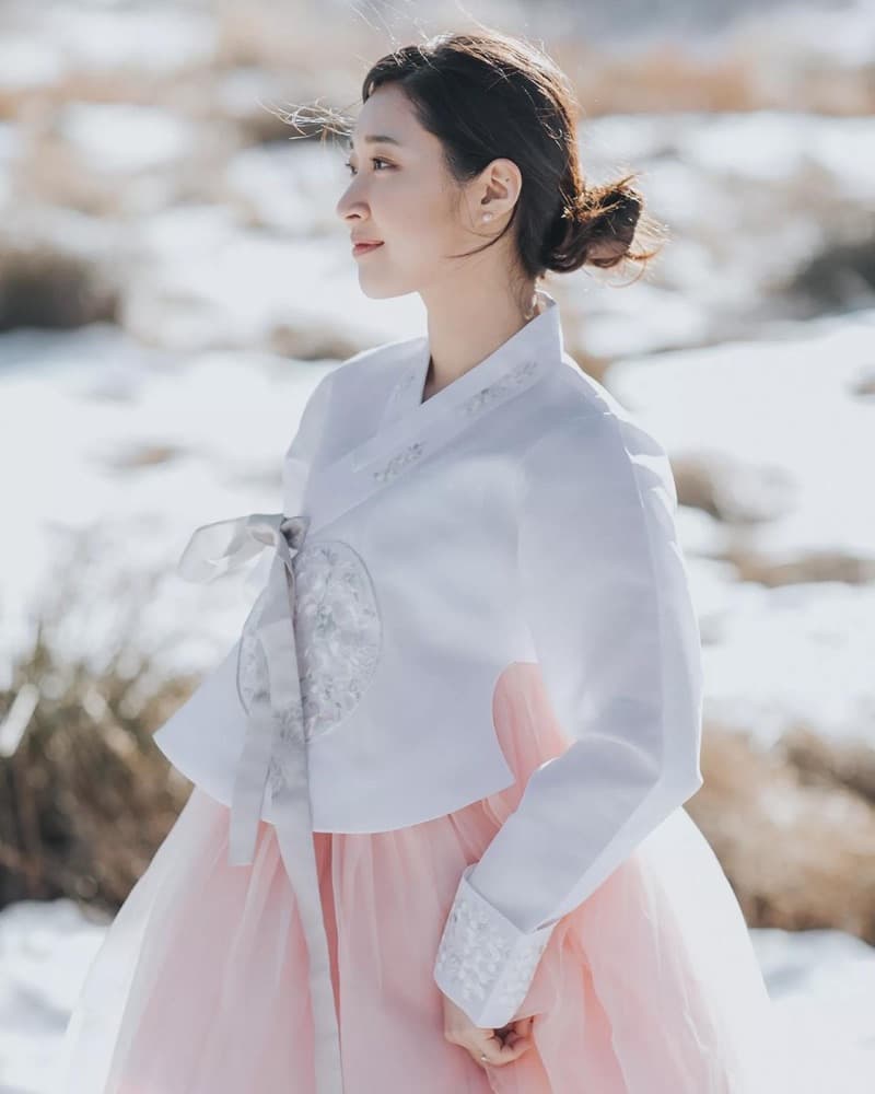 Shiona Lee — still 21