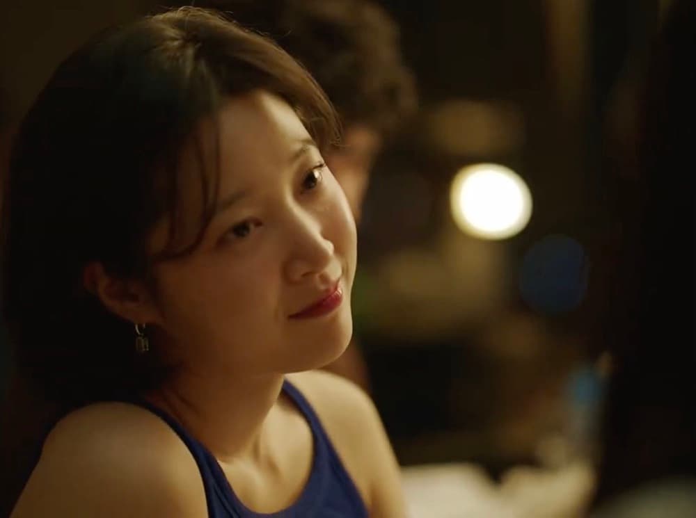Shiona Lee — still 22